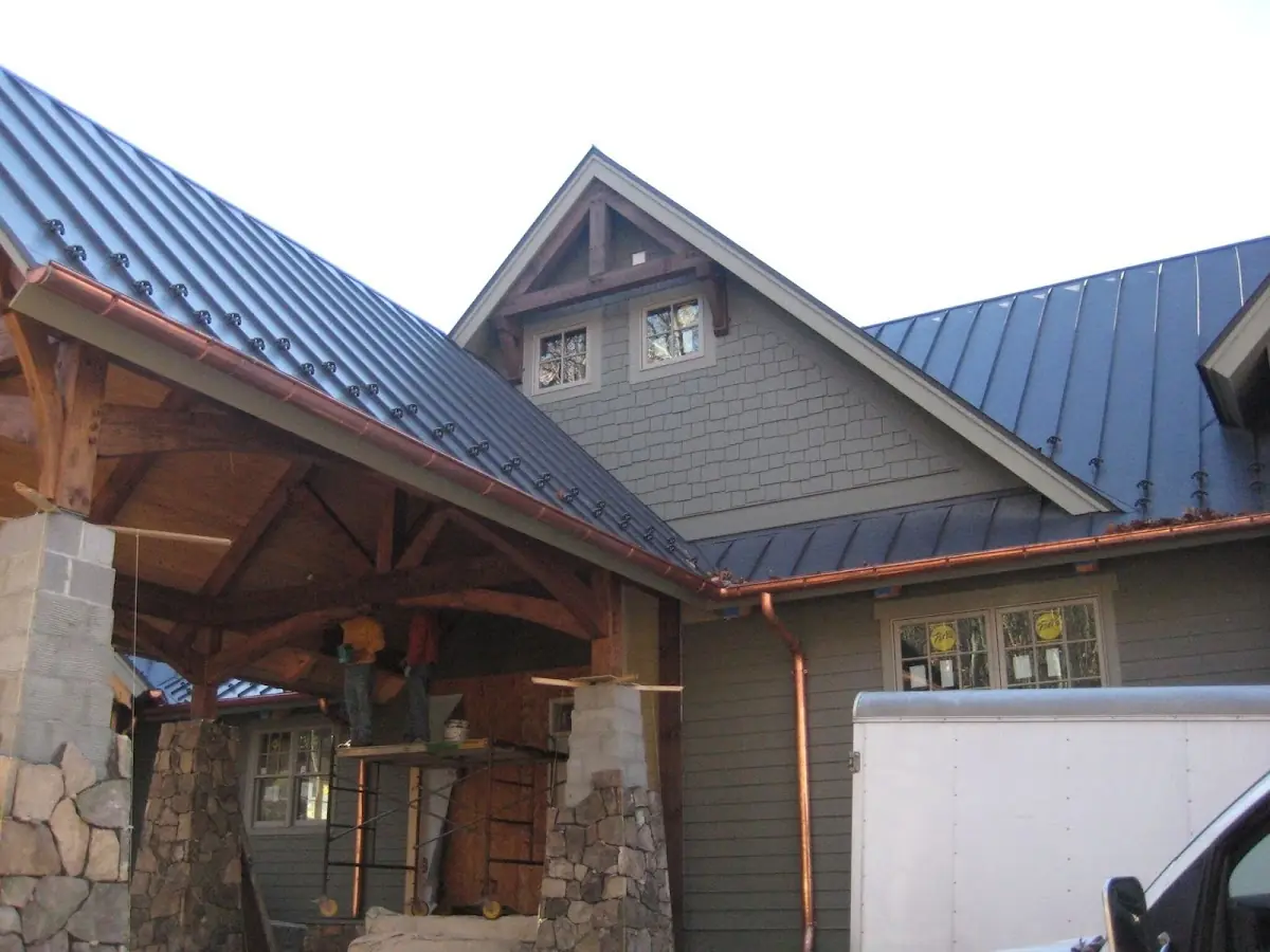 Craftsman Roofing team delivering quality roofing work in Lauderhill